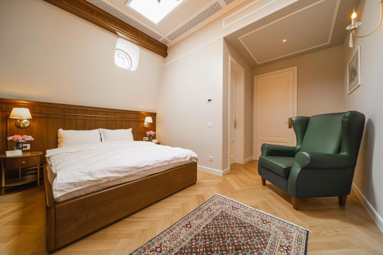 Templum Clava Otel Bükreş Dış mekan fotoğraf