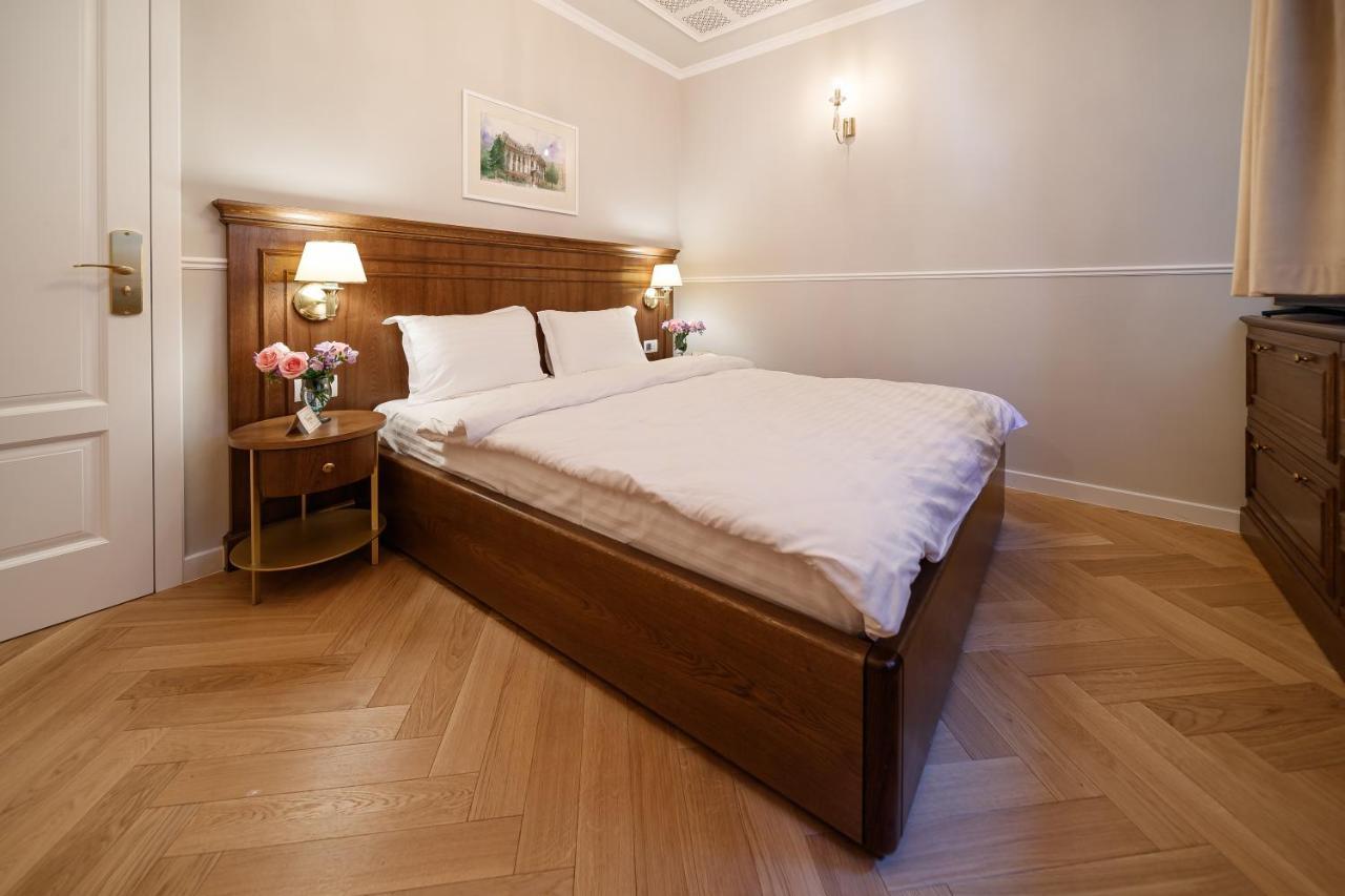 Templum Clava Otel Bükreş Dış mekan fotoğraf